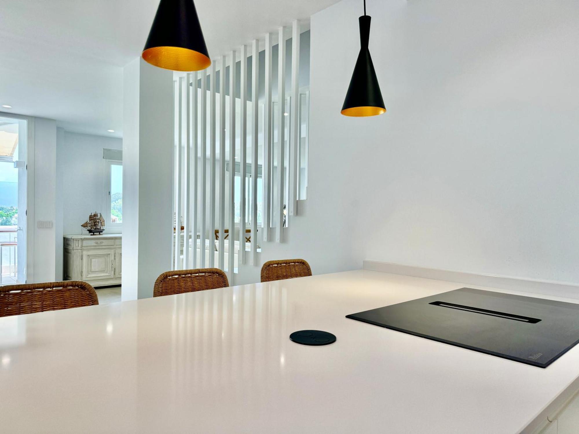Sea And Mountain Views Penthouse In Guadalmina - Eaw Homes Appartement *