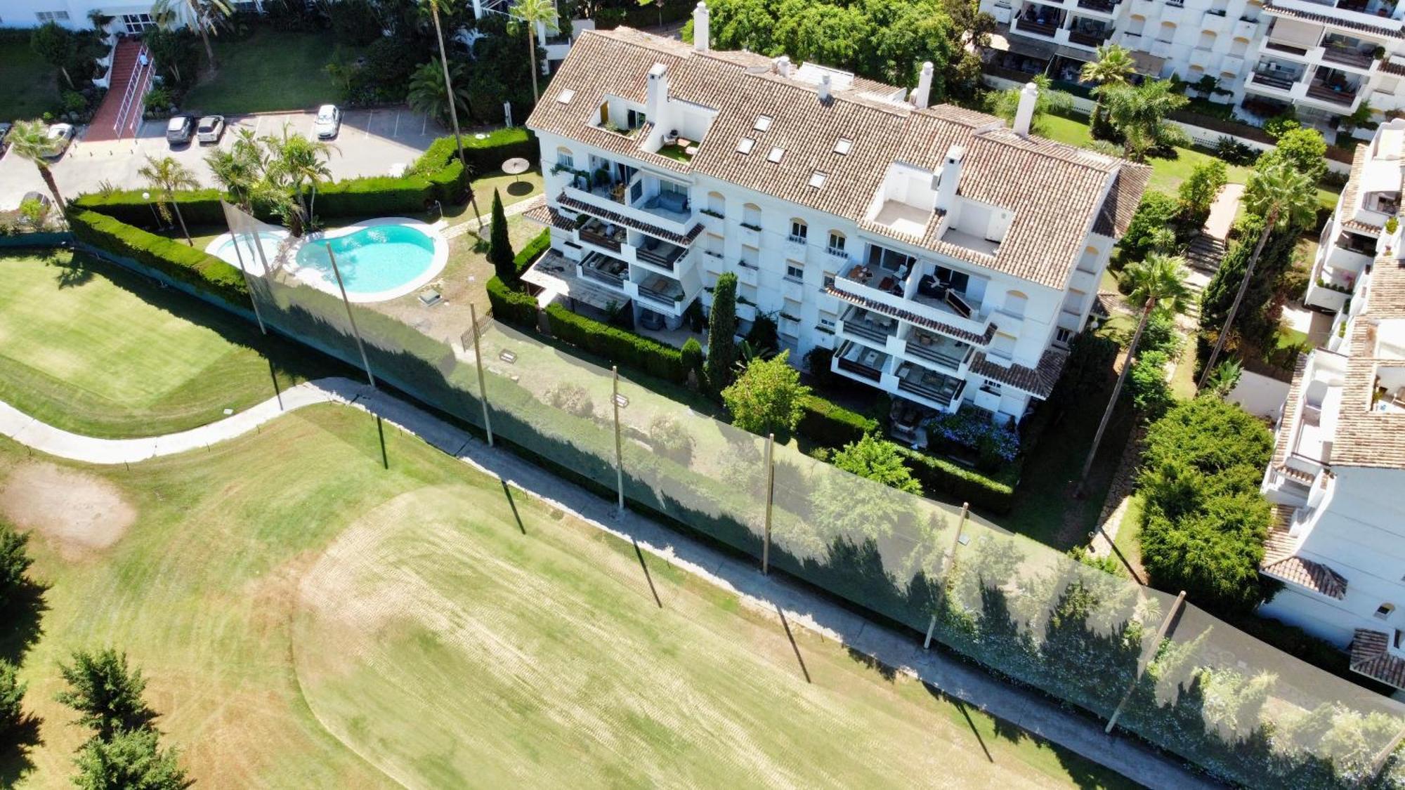 Appartement Sea And Mountain Views Penthouse In Guadalmina - Eaw Homes *